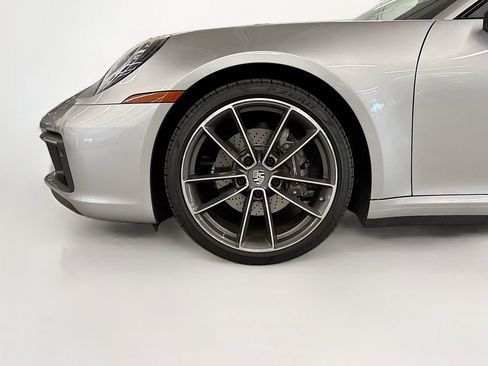 Used 2022 Porsche 911 Carrera image 29