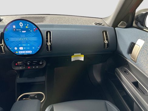 Certified 2025 MINI Cooper Countryman S image 28