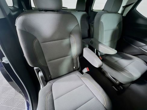 Used 2020 Chevrolet Traverse LT w/ Driver Confidence II Package image 27