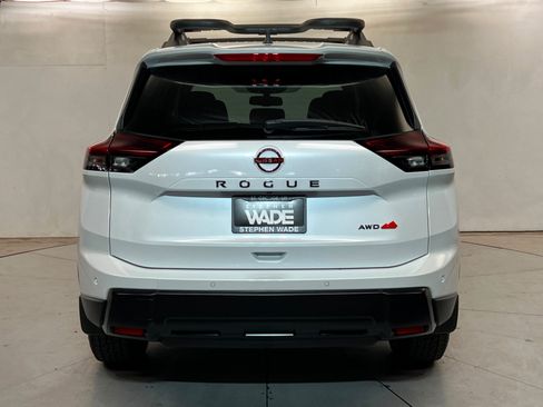 New 2026 Nissan Rogue SV w/ Rock Creek Premium Package AWD/4WD image 4