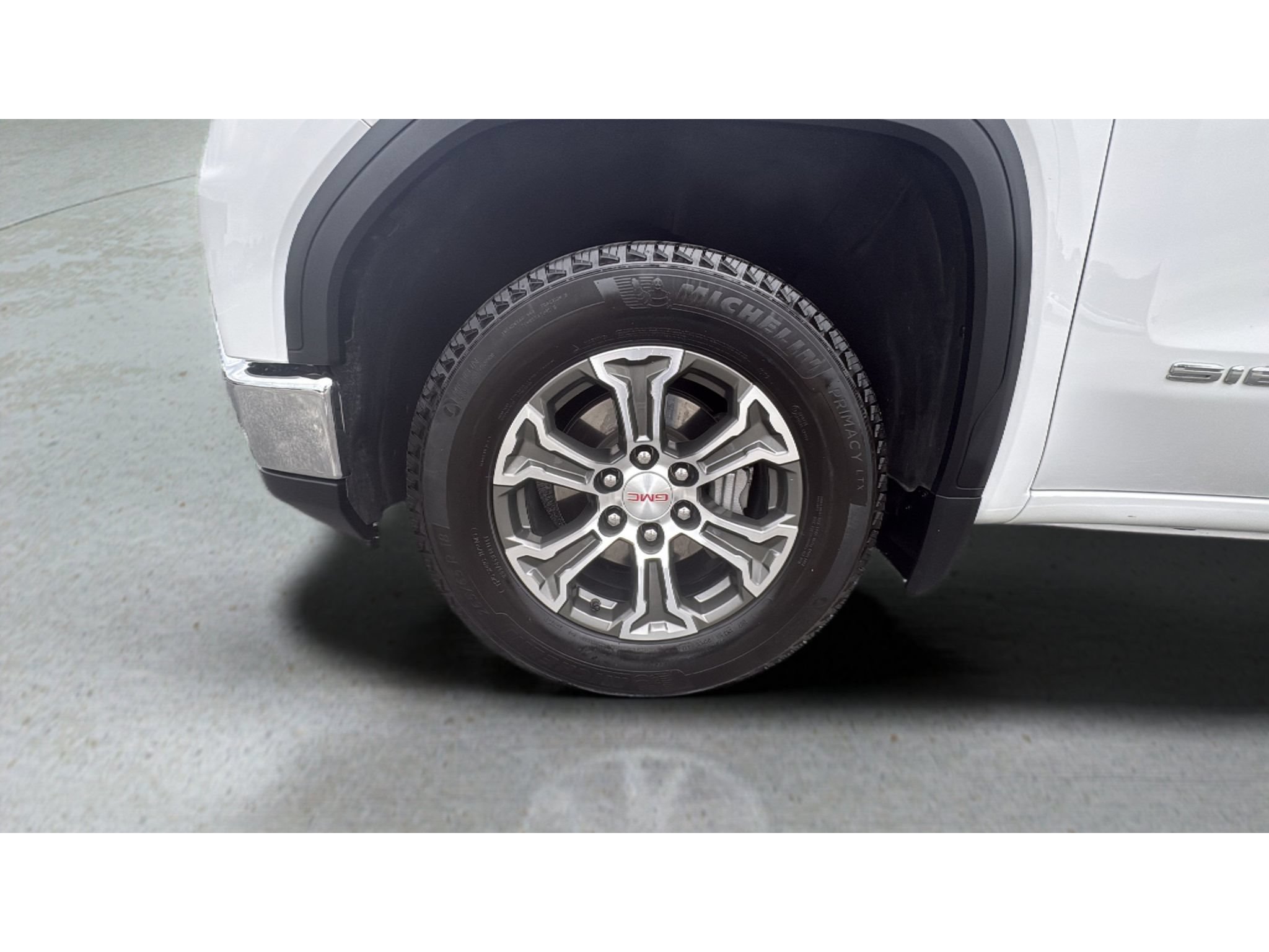 Used 2025 GMC Sierra 1500 SLT AWD/4WD image 9