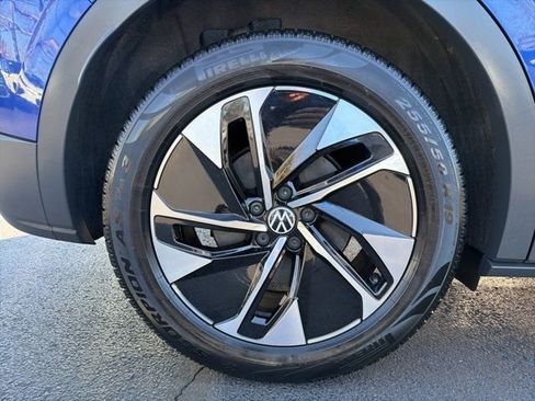 Certified 2022 Volkswagen ID.4 Pro S image 11