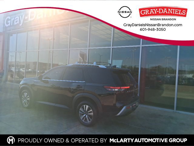 Certified 2025 Nissan Pathfinder SL FWD 360° Tour