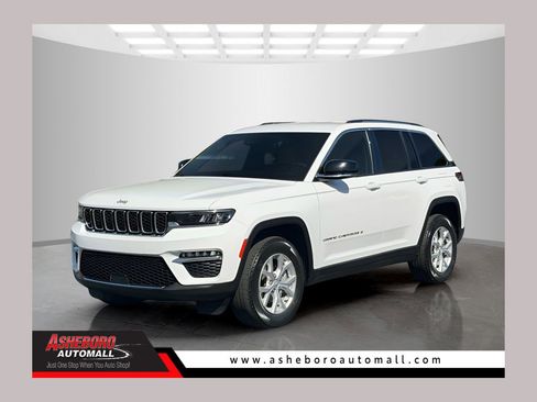 Used 2023 Jeep Grand Cherokee Limited AWD/4WD image 1