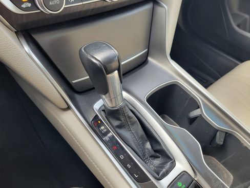 Used 2018 Honda Accord EX-L image 20