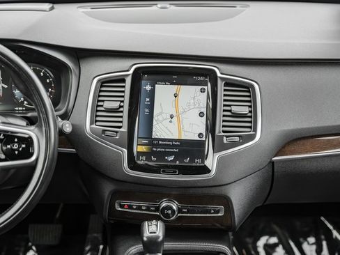 Used 2019 Volvo XC90 T6 Momentum w/ Advanced Package image 21