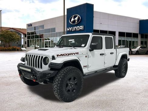 Used 2022 Jeep Gladiator Mojave w/ Cold Weather Group image 1