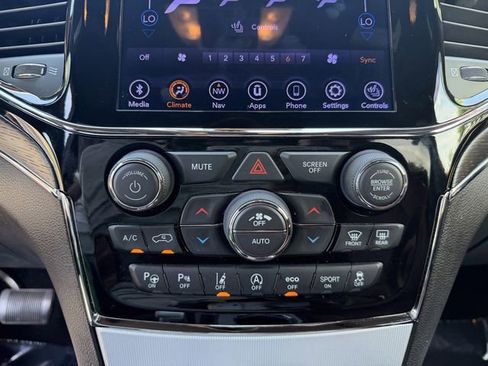 Used 2021 Jeep Grand Cherokee Summit w/ Platinum Series Group AWD/4WD image 21