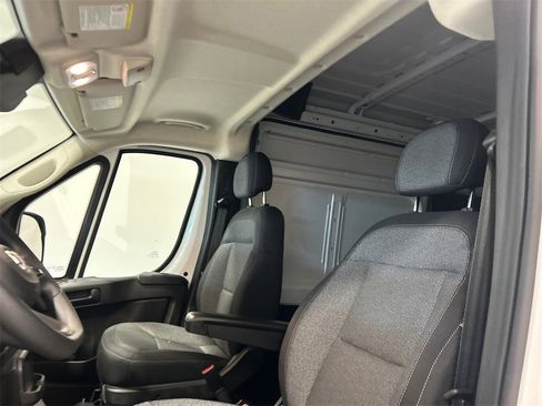 New 2025 RAM ProMaster 2500 w/ Convenience Group image 15