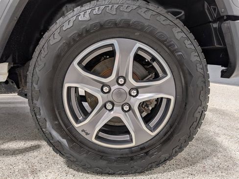 Used 2019 Jeep Wrangler Unlimited Sport S image 12