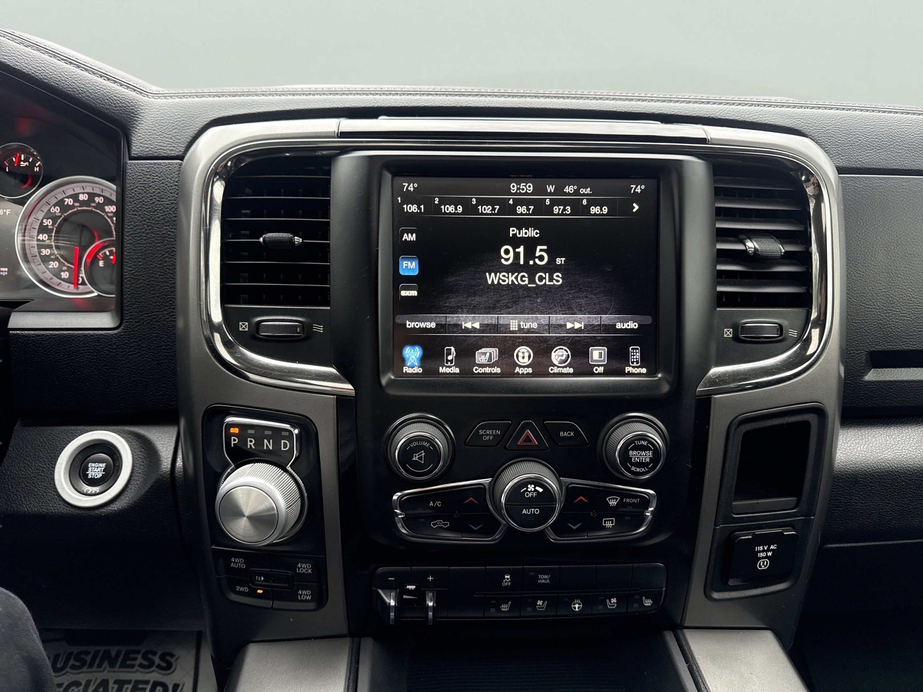 Used 2017 RAM 1500 Sport w/ Black Ram 1500 Sport Group AWD/4WD image 20