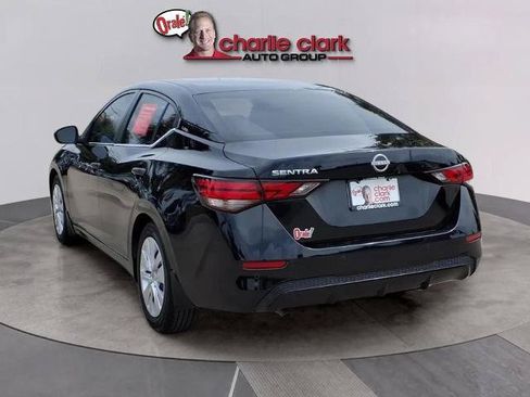 Certified 2025 Nissan Sentra S FWD image 3
