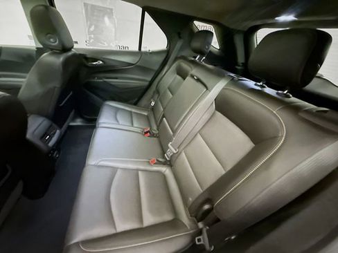 Used 2020 Chevrolet Equinox Premier image 28