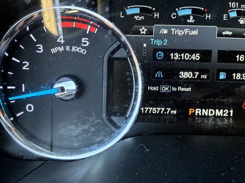 Used 2017 Ford F250 Lariat w/ Chrome Package image 17