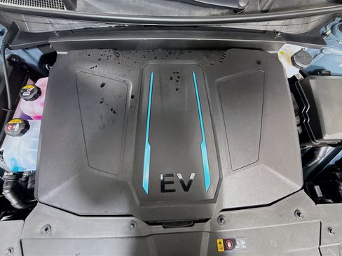 Used 2023 Hyundai Ioniq 5 SEL image 39