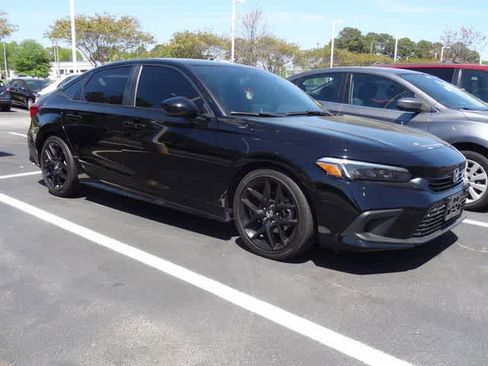 Used 2024 Honda Civic Sport image 4