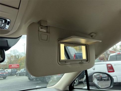 Certified 2022 Lincoln Corsair AWD w/ Premium Package image 27