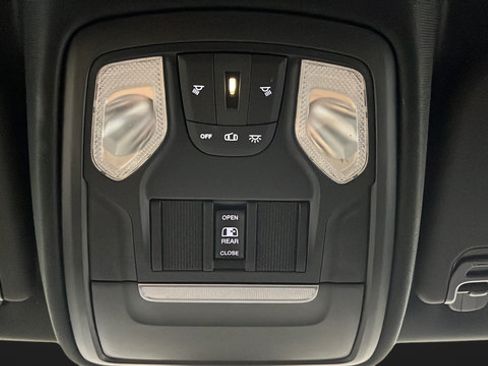Used 2021 RAM 1500 Big Horn AWD/4WD image 22