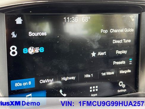 Used 2017 Ford Escape SE w/ SE Leather Comfort Package image 32