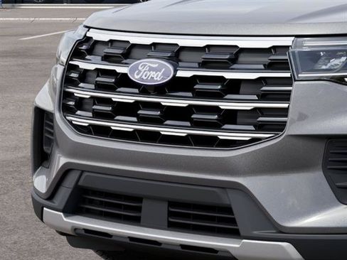 New 2027 Ford Explorer Active AWD/4WD image 18