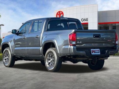Certified 2022 Toyota Tacoma SR5 w/ Technology Package image 7