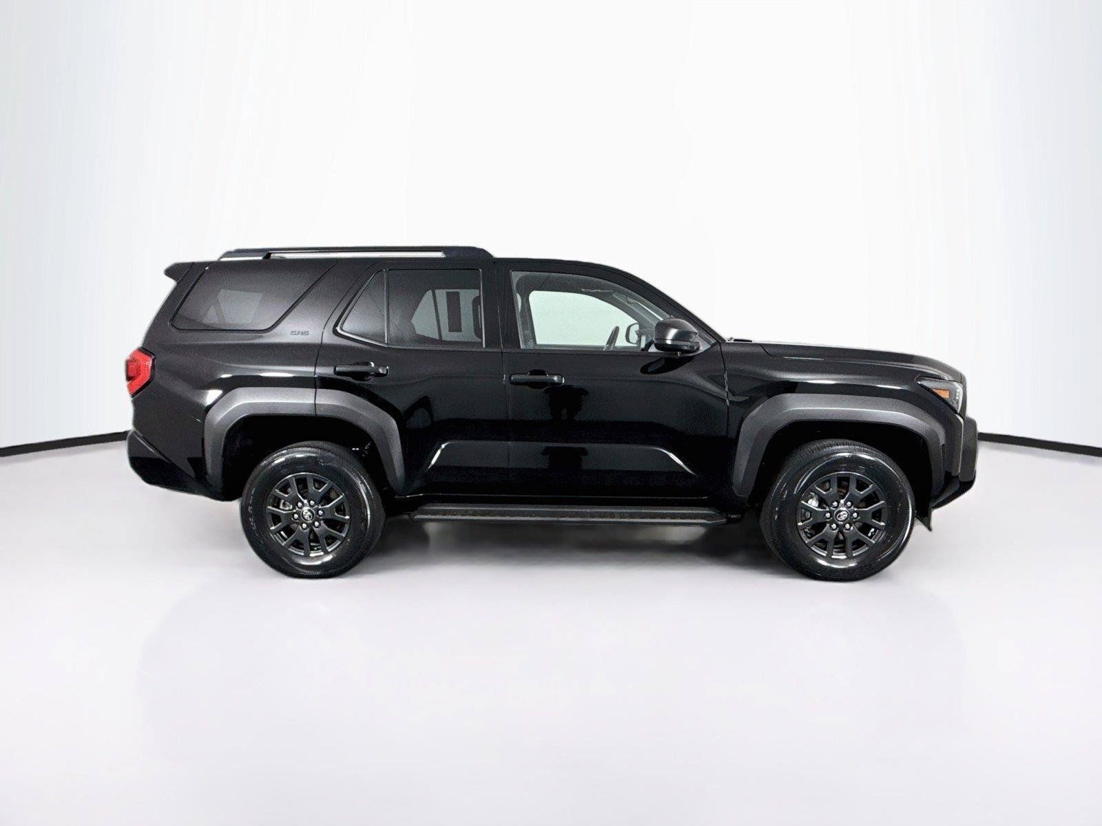 Certified 2025 Toyota 4Runner SR5 AWD/4WD image 10
