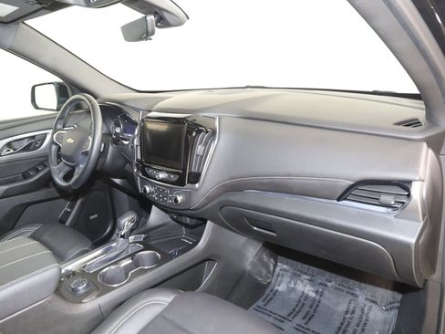 Used 2023 Chevrolet Traverse LT w/ LT Premium Package AWD/4WD image 43