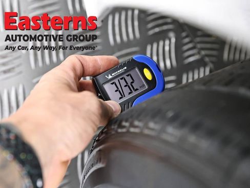 Used 2023 Toyota Camry LE image 28