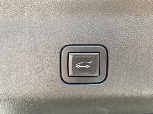 Used 2023 Chevrolet Tahoe RST w/ Luxury Package AWD/4WD image 33