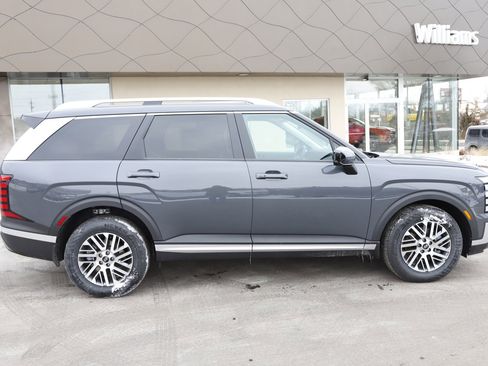 New 2026 Hyundai Palisade SEL image 2