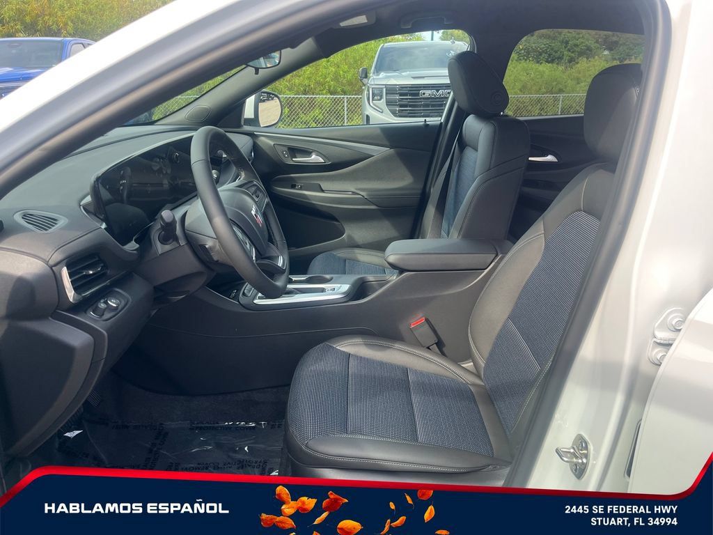 New 2026 Buick Envista Sport Touring w/ Convenience I Package FWD image 11