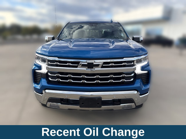 Used 2024 Chevrolet Silverado 1500 LTZ AWD/4WD image 3