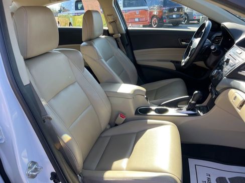 Used 2017 Acura ILX image 23