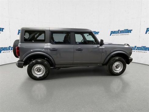 New 2025 Ford Bronco 4-Door image 12