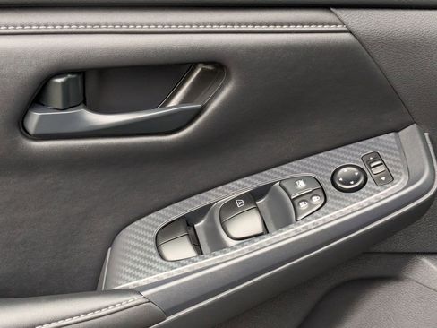 New 2025 Nissan Sentra S image 12