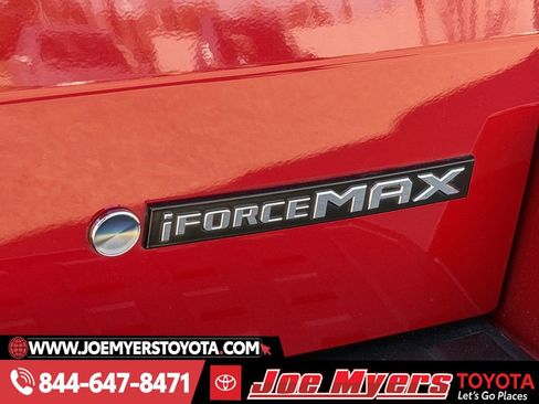 Certified 2025 Toyota 4Runner TRD Off-Road image 11