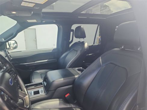 Used 2021 Ford Expedition Limited RWD image 13