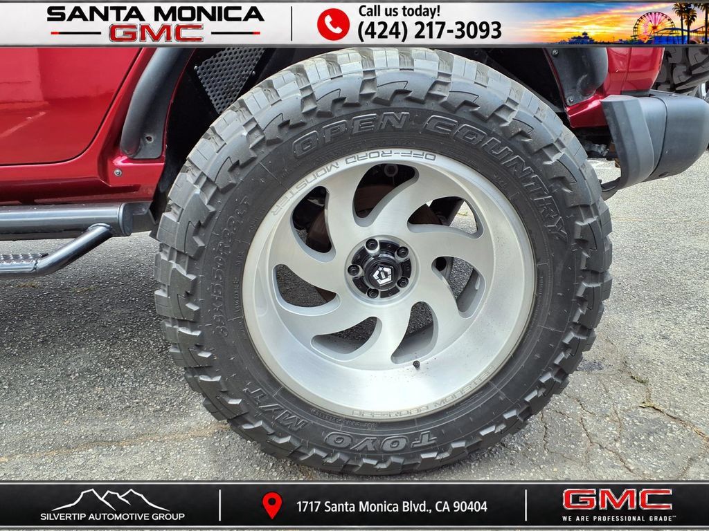 Used 2021 Jeep Wrangler Unlimited Rubicon w/ Trailer Tow Package AWD/4WD image 22