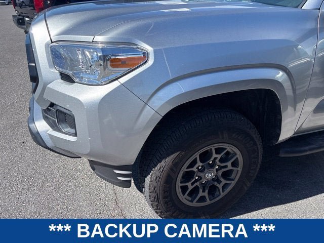 Used 2022 Toyota Tacoma SR AWD/4WD image 3