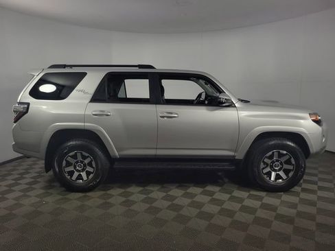 Used 2024 Toyota 4Runner TRD Off-Road Premium image 10