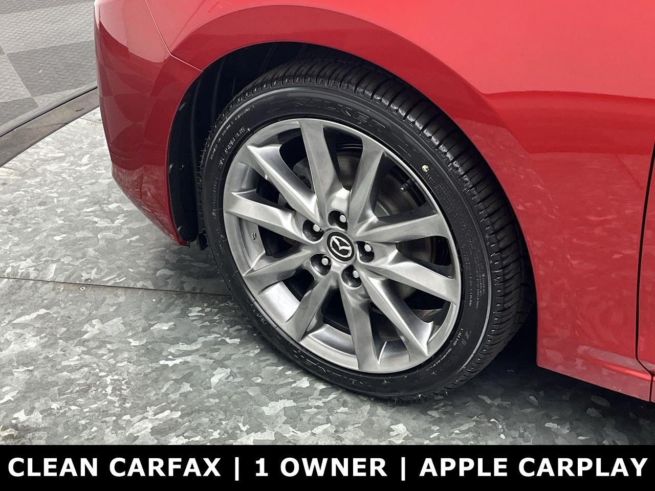 Used 2018 MAZDA MAZDA3 Touring FWD image 27