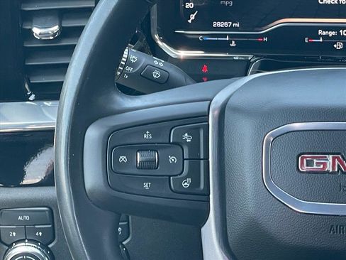 Used 2025 GMC Sierra 1500 SLT AWD/4WD image 14