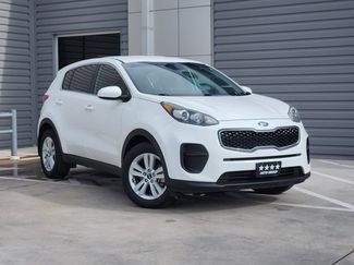 Used 2019 Kia Sportage LX FWD video 2