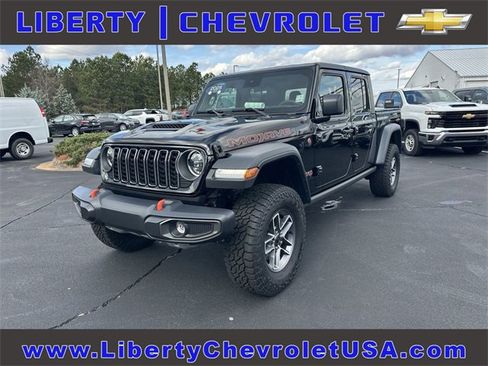 Used 2025 Jeep Gladiator Mojave w/ Convenience Group image 1