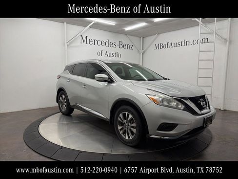 Used 2017 Nissan Murano S image 1