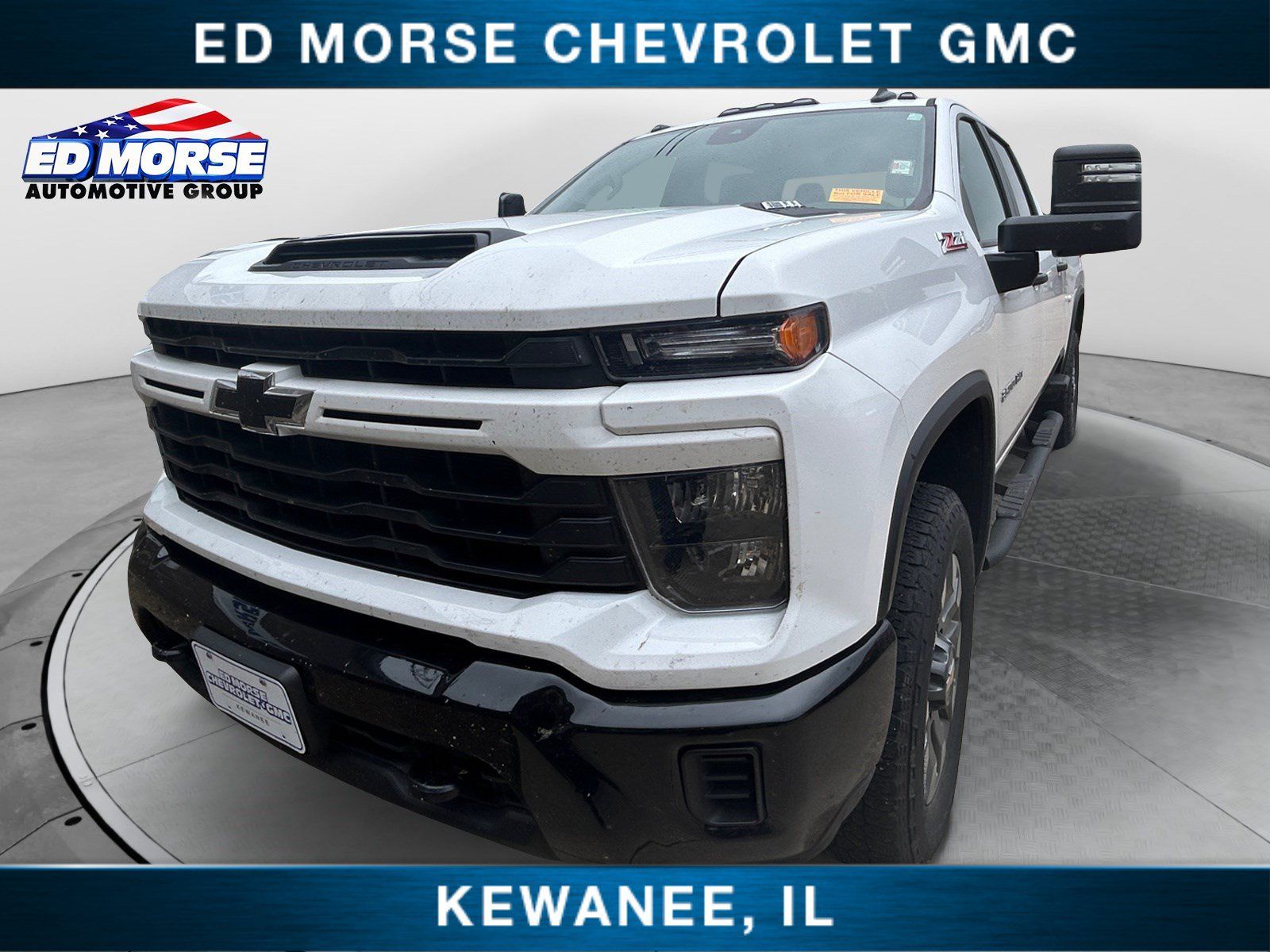 Used 2024 Chevrolet Silverado 2500 Custom w/ Custom Value Package AWD/4WD image 1