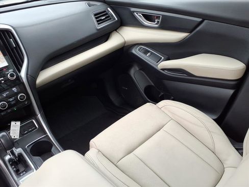 Used 2019 Subaru Ascent Limited image 21
