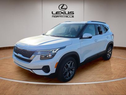 Used 2023 Kia Seltos EX