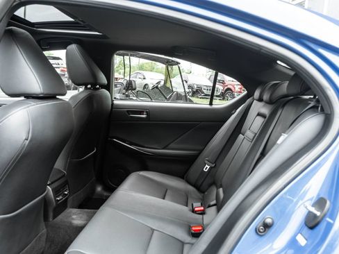 Used 2024 Lexus IS 300 AWD w/ Premium Package image 22