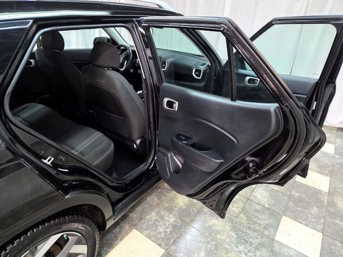 Used 2022 Hyundai Venue SEL image 14